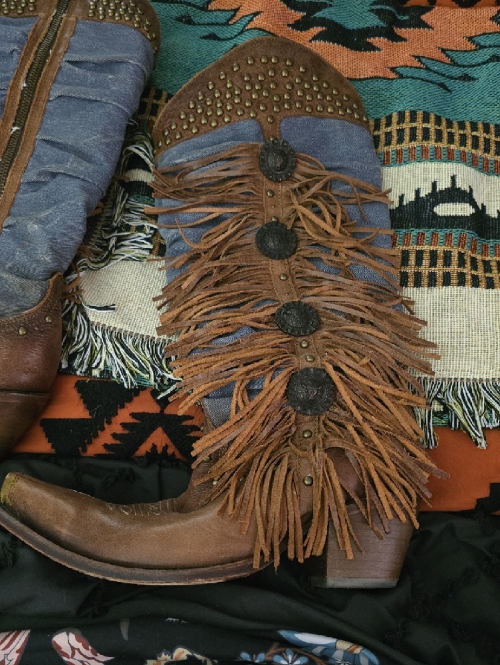 Rust Brown Fringe Studded Women’s Heeled Cowboy Boots - Picture 5 of 9